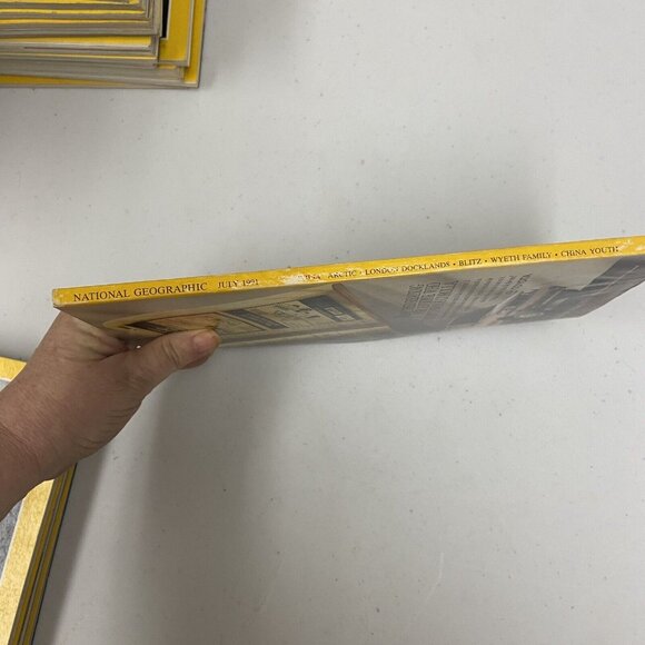 National Geographic Magazine July 1991 Vintage Vol. 180 No. 1 The Wyeth Family - Picture 4 of 4